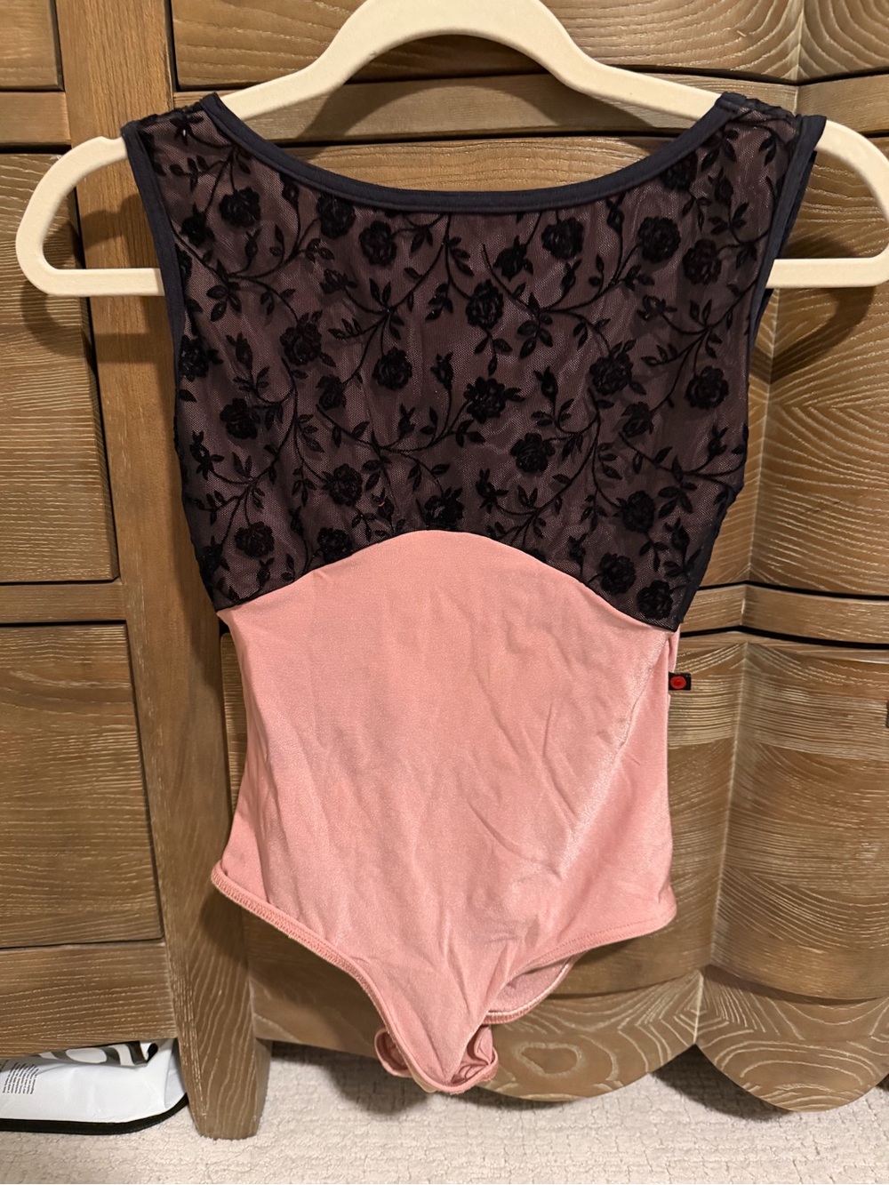 Yumiko Black Label Antique Rose Sofiane, Adult M